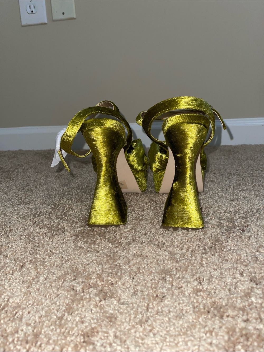 Circus by Sam Edelman Olive Velvet Knot Platform Sandals - Picture 3 of 5